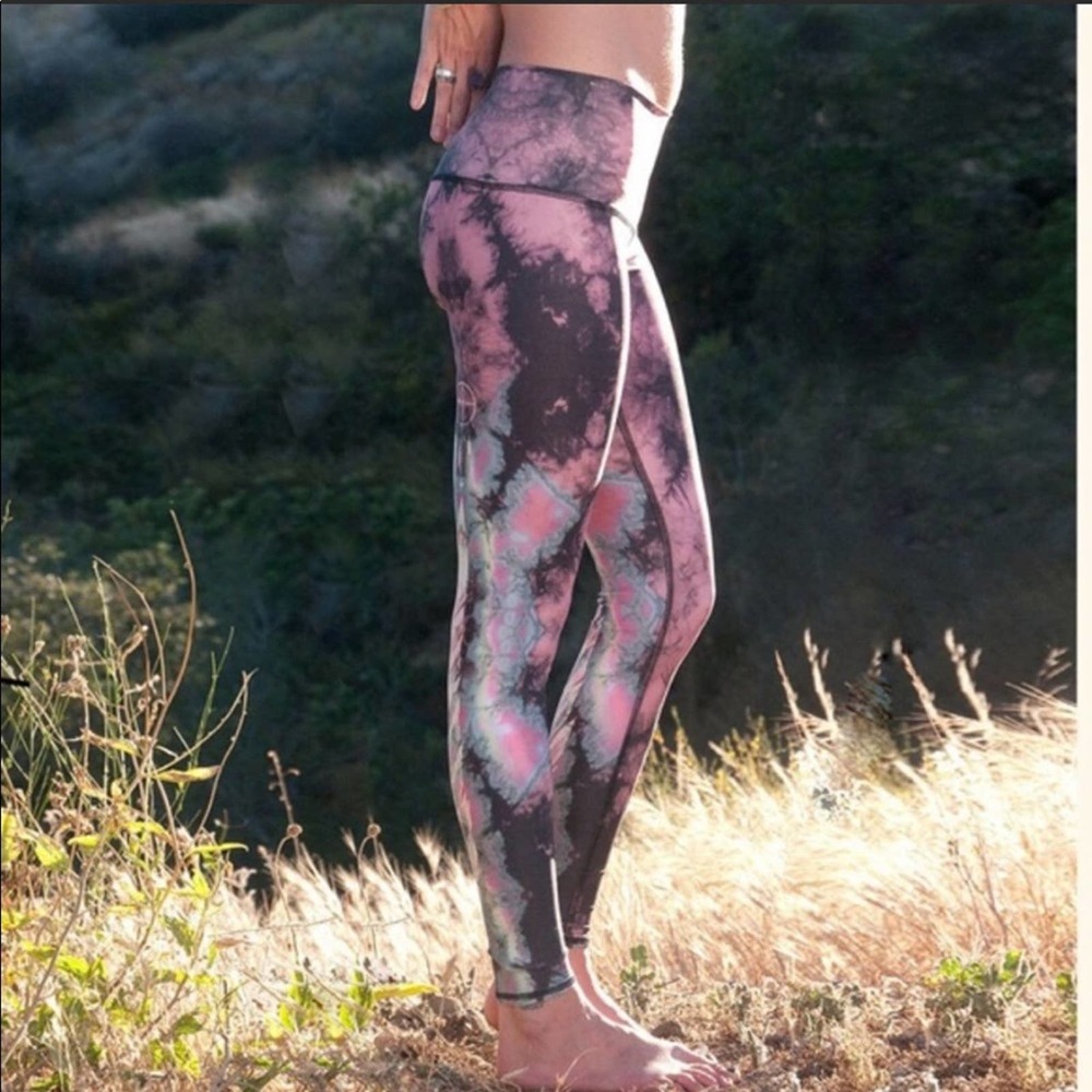 Teeki Dream Catcher Eagle Feather leggings size XS